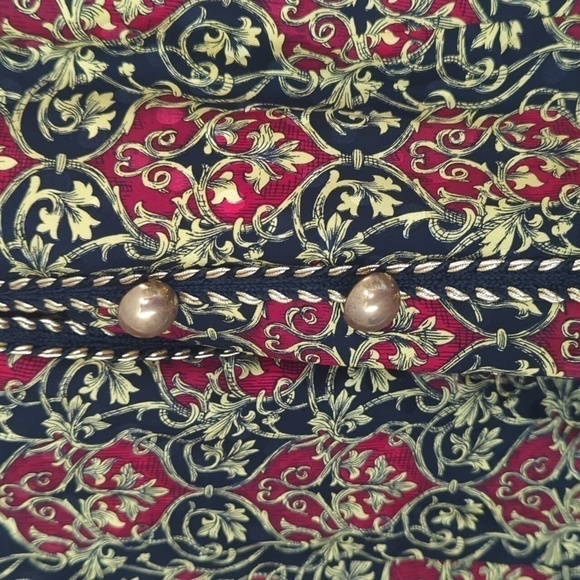 Maggy London Gold Red Black Damask Buttoned Cardigan Silk Size 6 Petite - Picture 3 of 6